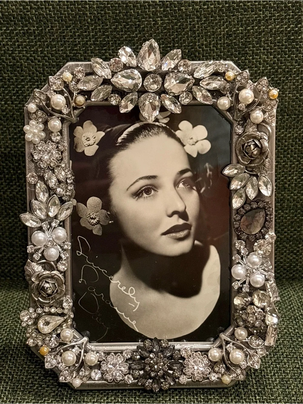 Handmade Vintage Crystal Jeweled 4x6 Picture Frame